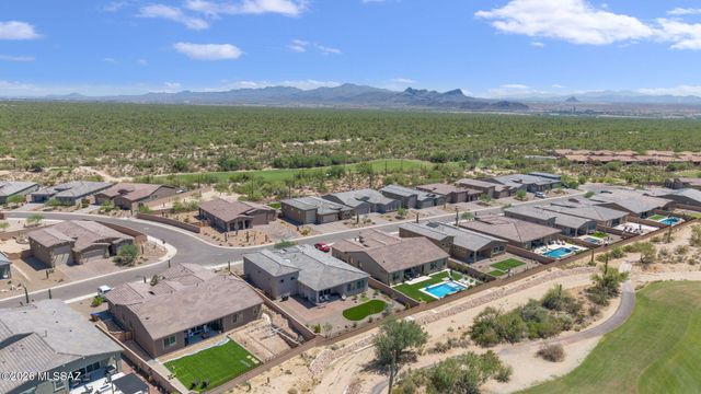 6690 W Winding Knoll Place, Marana, AZ 85658