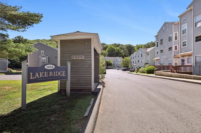 1655 North Colony Road 5001, Meriden, CT 06450
