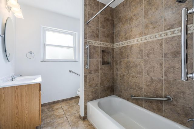 4160 Marble Avenue NE, Albuquerque, NM 87110