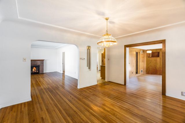 4160 Marble Avenue NE, Albuquerque, NM 87110