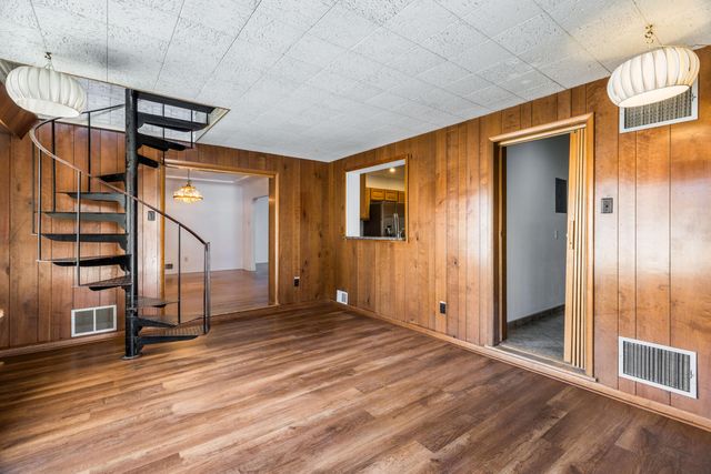 4160 Marble Avenue NE, Albuquerque, NM 87110