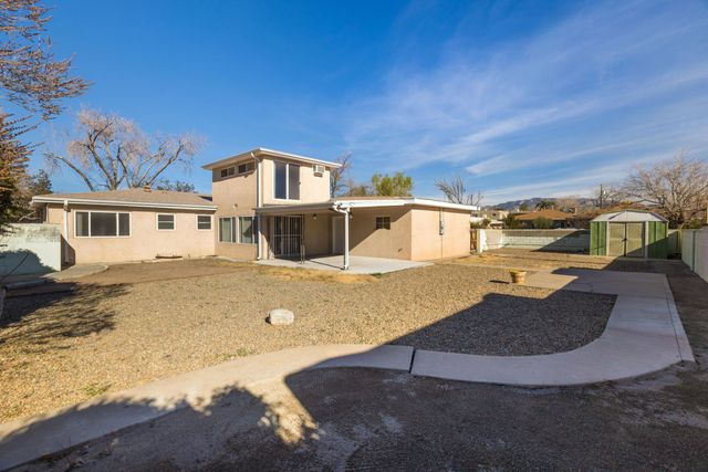 4160 Marble Avenue NE, Albuquerque, NM 87110