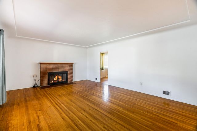 4160 Marble Avenue NE, Albuquerque, NM 87110