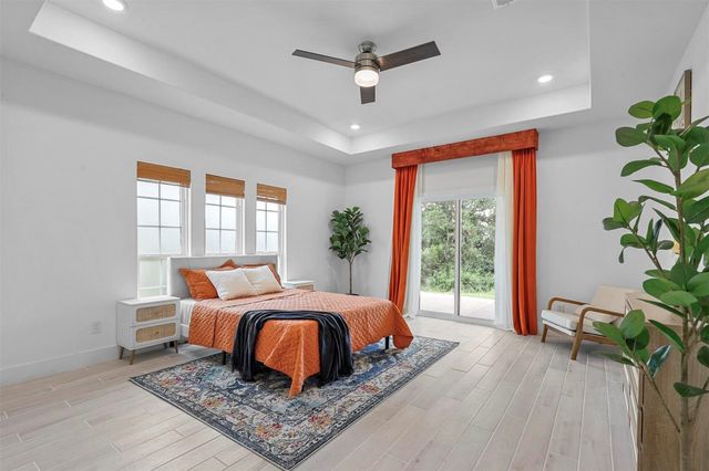 4013 Legend Trail, Granbury, TX 76049