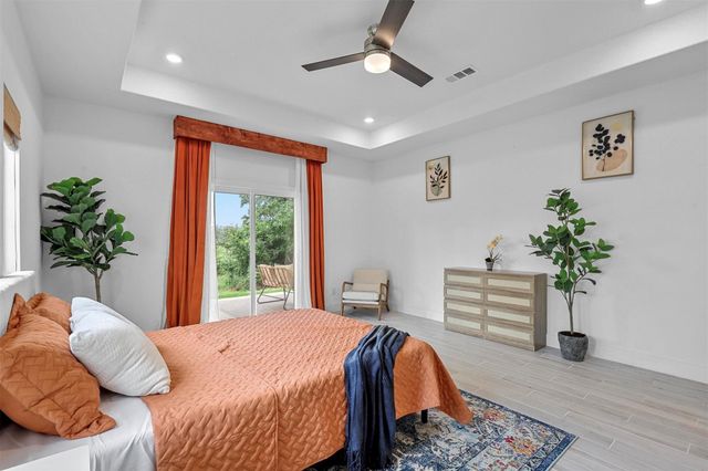 4013 Legend Trail, Granbury, TX 76049
