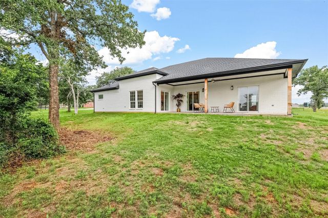 4013 Legend Trail, Granbury, TX 76049