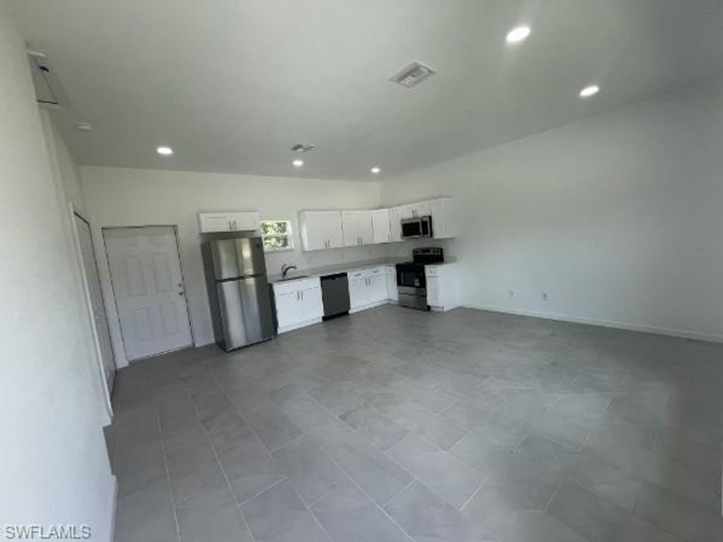 706 Azure AVE, LEHIGH ACRES, FL 33974 — photo 5