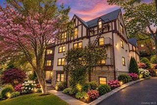 64 kensington Road 3B, Bronxville, NY 10708