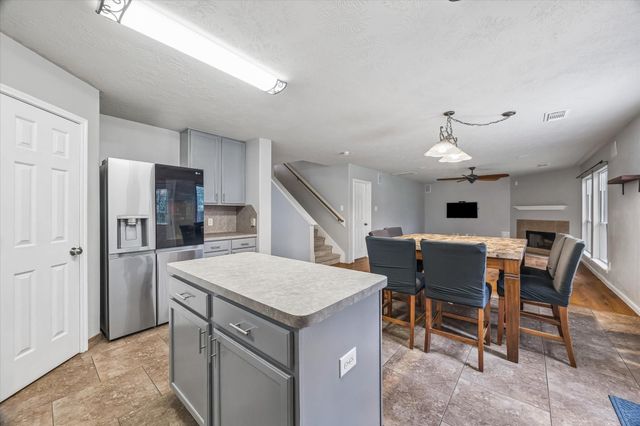 6615 Grant Drive, Magnolia, TX 77354