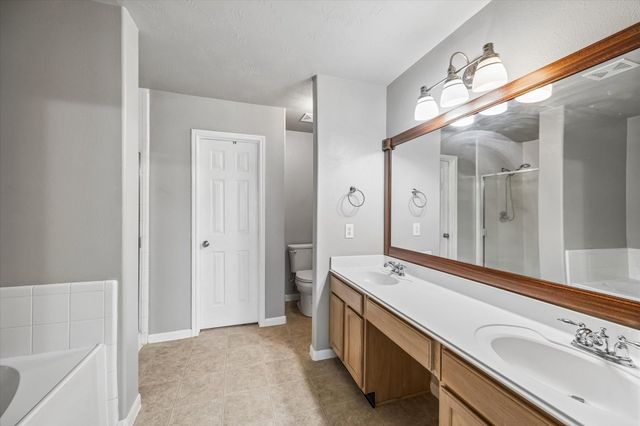 6615 Grant Drive, Magnolia, TX 77354