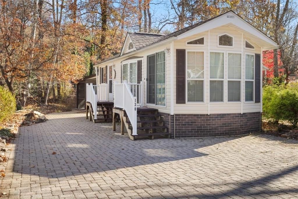 130 Creekview Drive, Cleveland, GA 30528