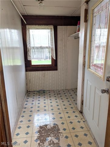 4047 John Street, Atwater, OH 44201