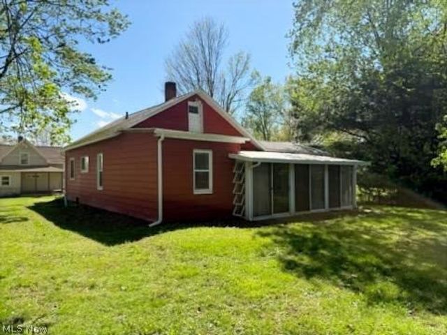 4047 John Street, Atwater, OH 44201