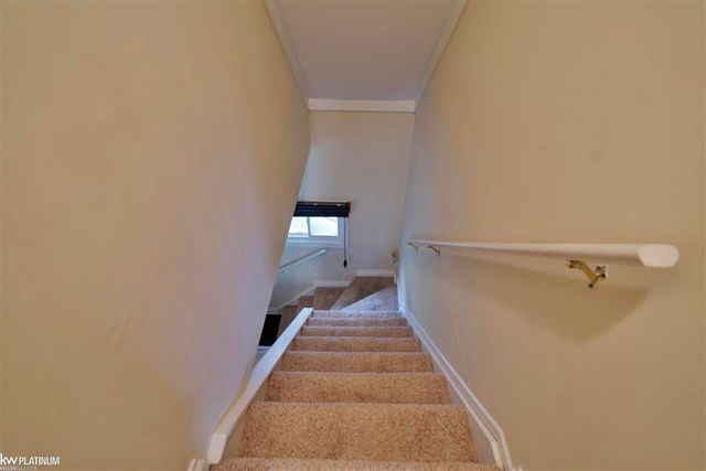 564 Stratford Road, Ferndale, MI 48220