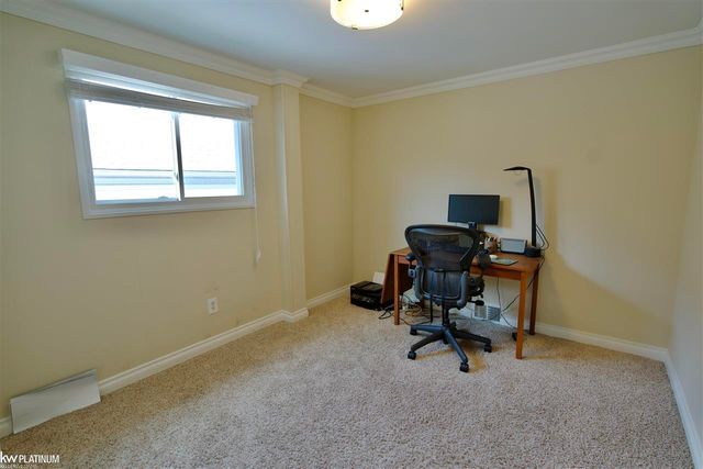 564 Stratford Road, Ferndale, MI 48220