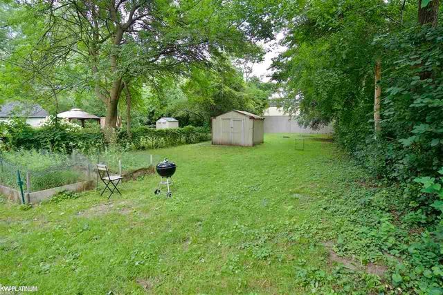 564 Stratford Road, Ferndale, MI 48220