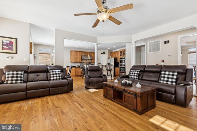 12870 EDWIN DR, Nokesville, VA 20181