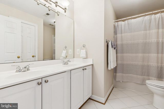 12870 EDWIN DR, Nokesville, VA 20181