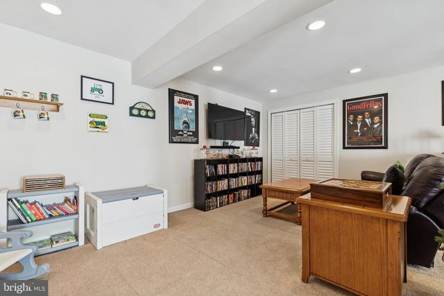 12870 EDWIN DR, Nokesville, VA 20181