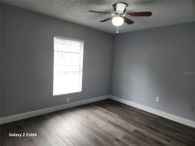 5704 N LINCOLN AVENUE B, Tampa, FL 33614