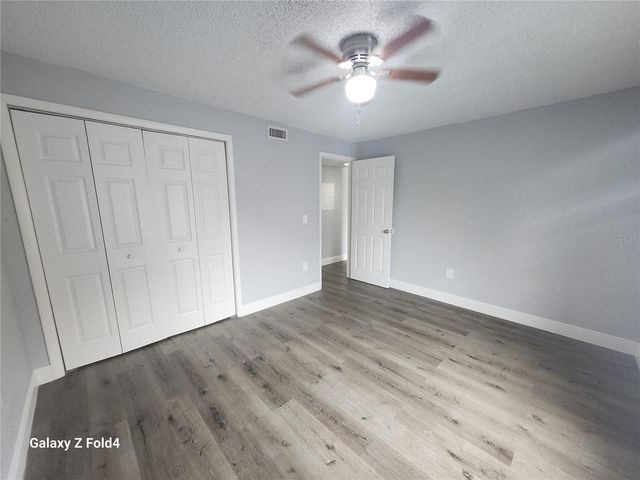 5704 N LINCOLN AVENUE B, Tampa, FL 33614