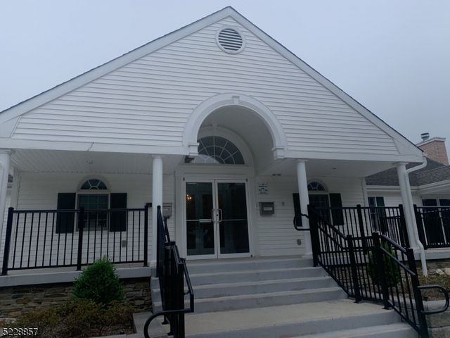 344 Potomac Dr Ondo 344, Bernards Twp., NJ 07920