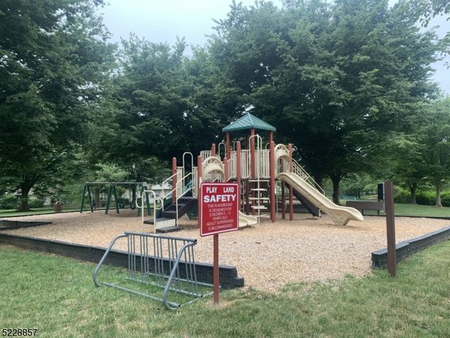 344 Potomac Dr Ondo 344, Bernards Twp., NJ 07920