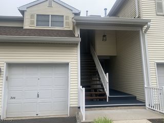 344 Potomac Dr Ondo 344, Bernards Twp., NJ 07920