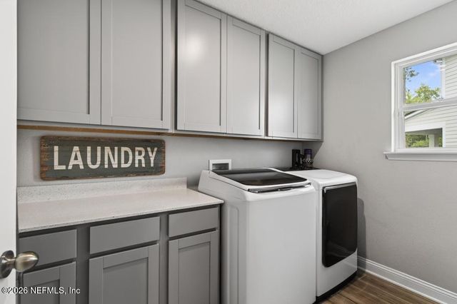 360 MEADOW CREEK Drive, St. Johns, FL 32259