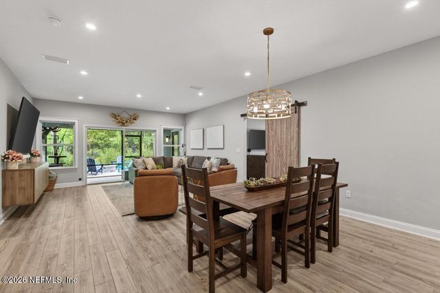 360 MEADOW CREEK Drive, St. Johns, FL 32259