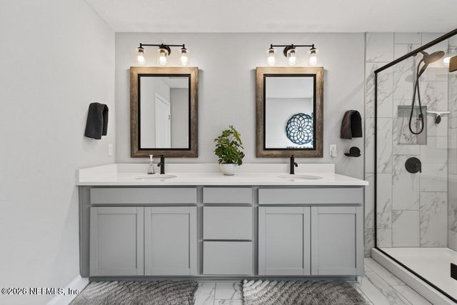 360 MEADOW CREEK Drive, St. Johns, FL 32259