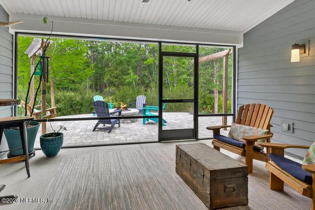 360 MEADOW CREEK Drive, St. Johns, FL 32259