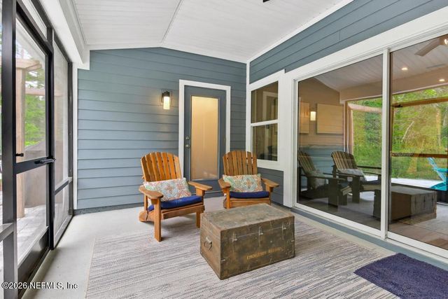 360 MEADOW CREEK Drive, St. Johns, FL 32259