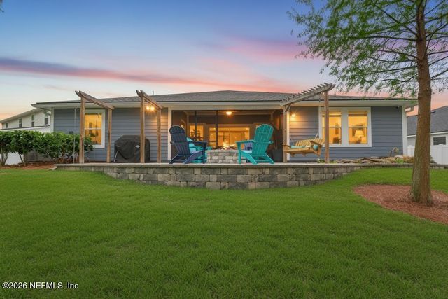 360 MEADOW CREEK Drive, St. Johns, FL 32259