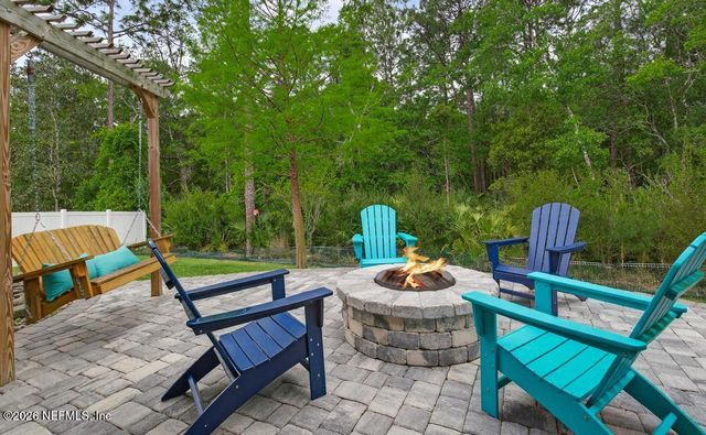 360 MEADOW CREEK Drive, St. Johns, FL 32259