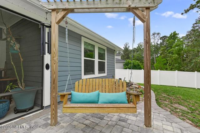 360 MEADOW CREEK Drive, St. Johns, FL 32259