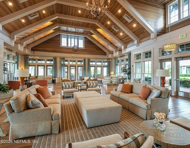 360 MEADOW CREEK Drive, St. Johns, FL 32259