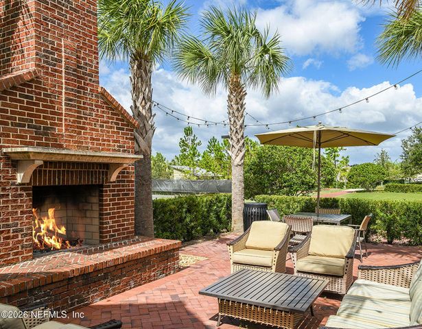 360 MEADOW CREEK Drive, St. Johns, FL 32259