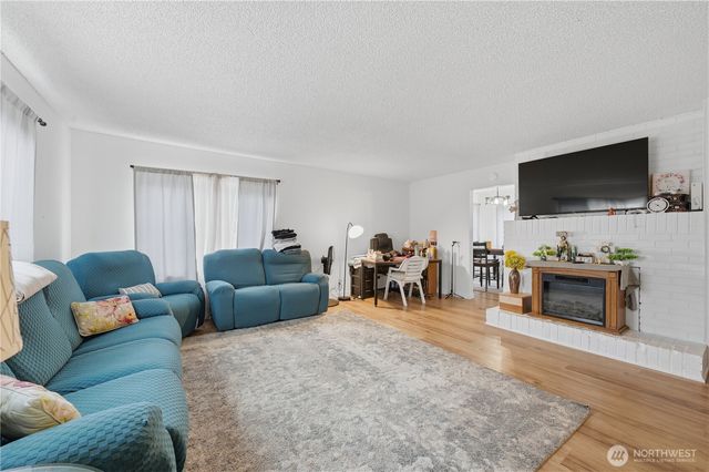 507 3rd Street, Sultan, WA 98294