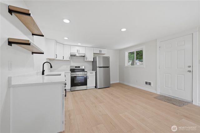 507 3rd Street, Sultan, WA 98294