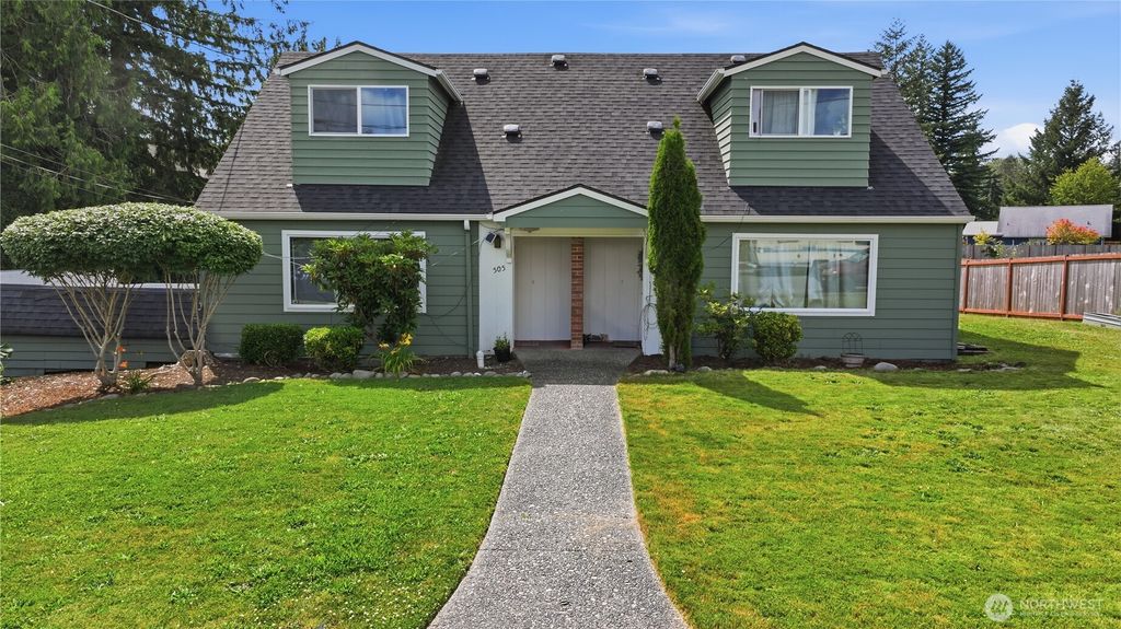 507 3rd Street, Sultan, WA 98294