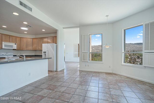 7647 S Galileo Lane, Tucson, AZ 85747