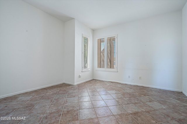 7647 S Galileo Lane, Tucson, AZ 85747