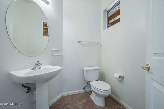 7647 S Galileo Lane, Tucson, AZ 85747