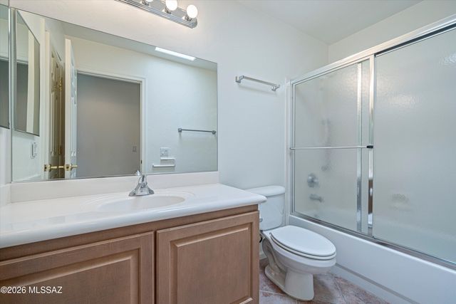 7647 S Galileo Lane, Tucson, AZ 85747