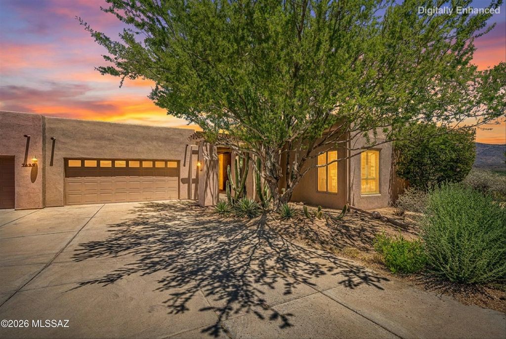 7647 S Galileo Lane, Tucson, AZ 85747