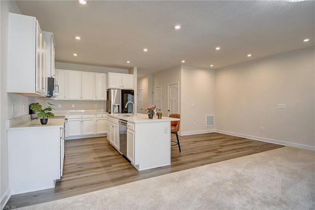 1605 Redwing Arc, Chesapeake, VA 23323