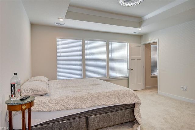 1605 Redwing Arc, Chesapeake, VA 23323