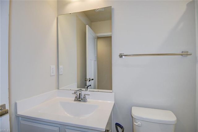 1605 Redwing Arc, Chesapeake, VA 23323