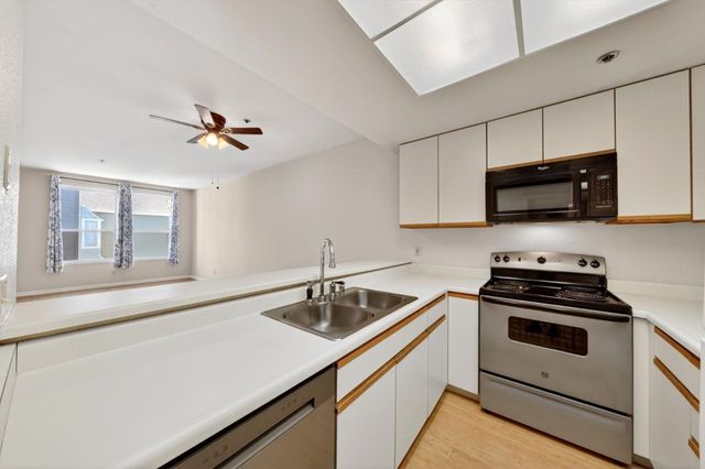 411 Park Avenue 327, San Jose, CA 95110